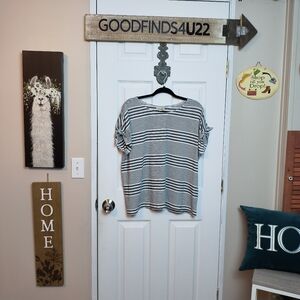 Max Studio 1X  Black/White Striped KnitTop w/ Tie Short Sleeve  Plus